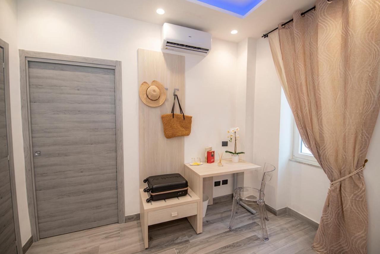 La Dolce Vita Rooms Procida Exterior foto