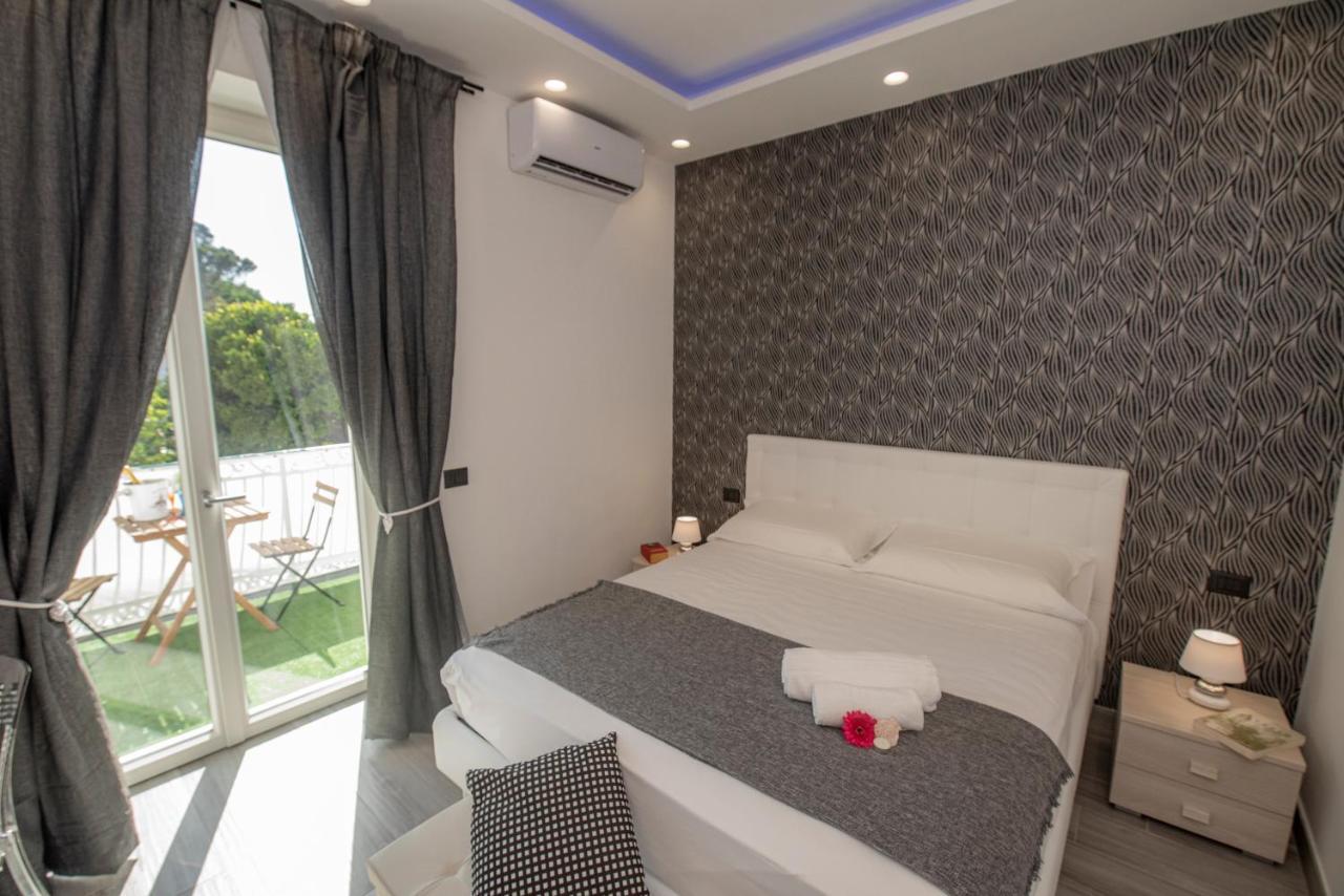 La Dolce Vita Rooms Procida Exterior foto