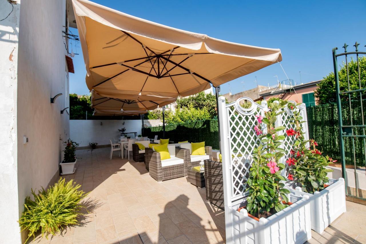 La Dolce Vita Rooms Procida Exterior foto